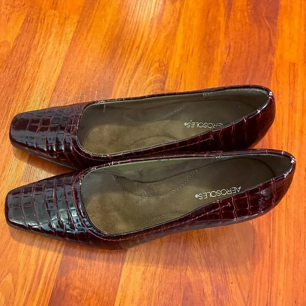 Aerosoles Crocodile Wine Red Heels Size 7.5 - Picture 4 of 10